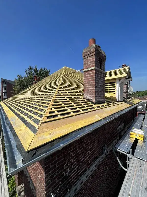 ms-couverture-montdidier-installation-toit-tuiles